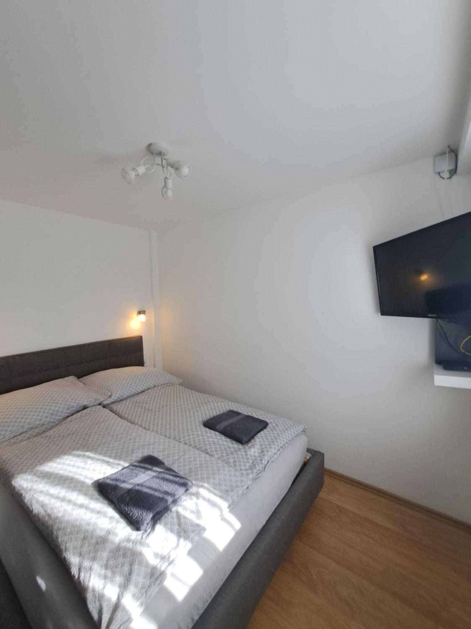 Vivien Apartman Fonyód المظهر الخارجي الصورة